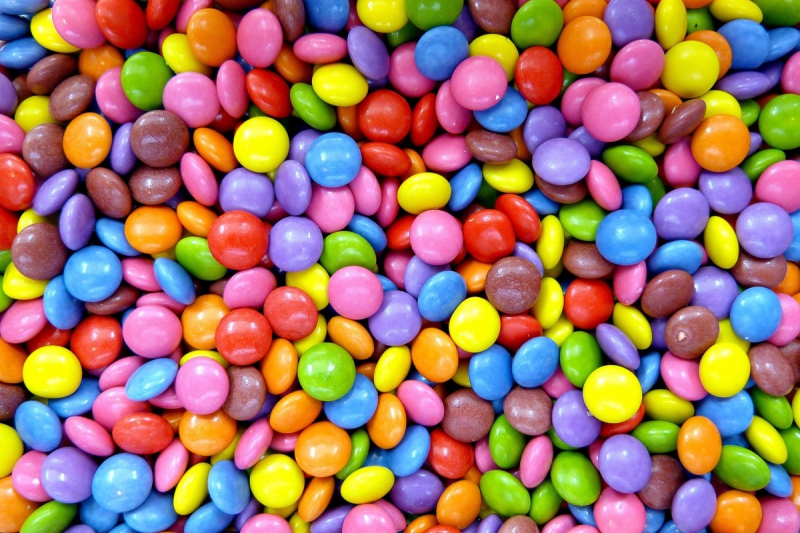 confiserie-LE REVEST LES EAUX-min_smarties_confectionery_lenses-1150911